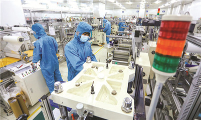 百余名專(zhuān)家齊聚，貢獻(xiàn)新材料產(chǎn)業(yè)發(fā)展的‘威海力量’